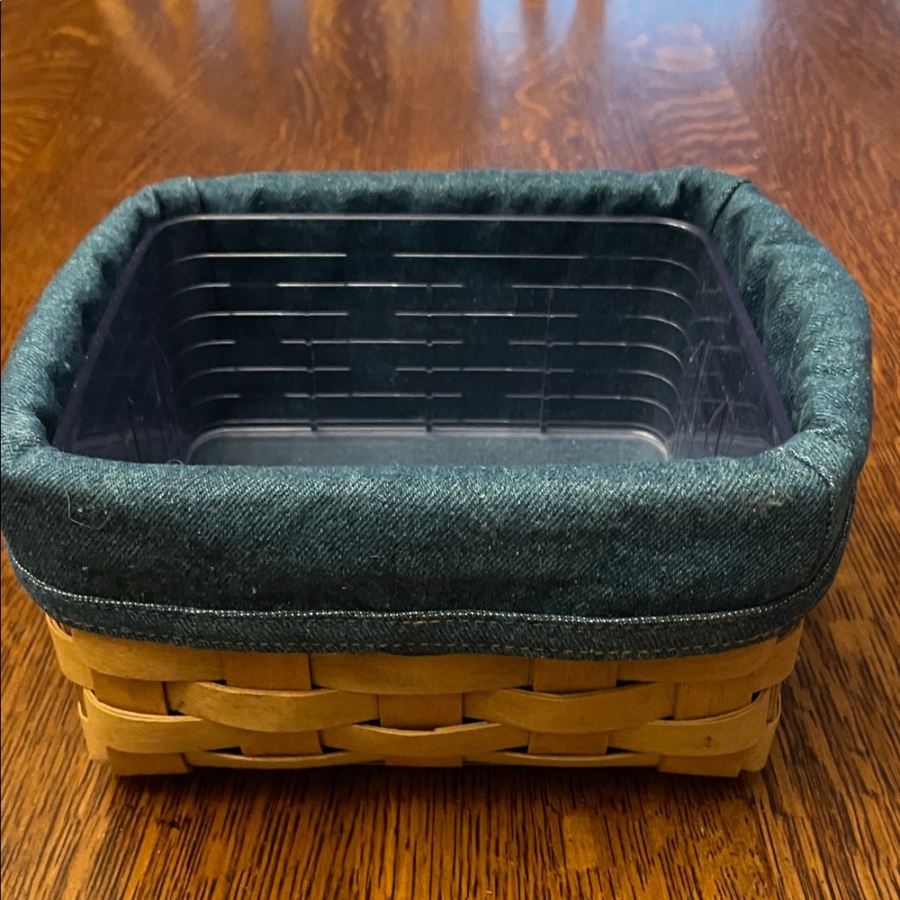 2006 Longaberger Handmade Card File Wooden Basket with liner and protector